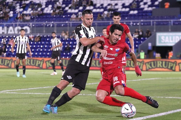 Nacional venció 2-1 a Libertad en el Defensores del Chaco | Ñanduti
