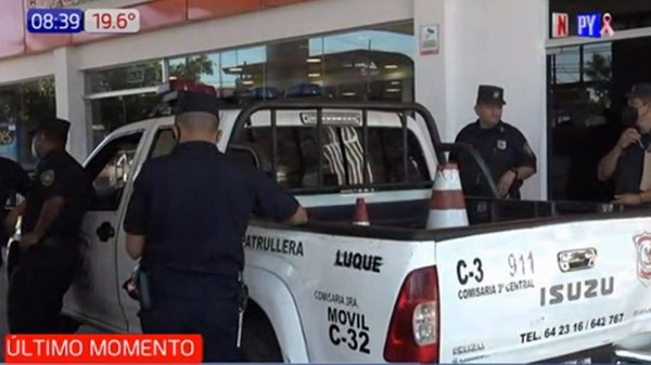Millonario asalto a gasolinera en Luque | Noticias Paraguay