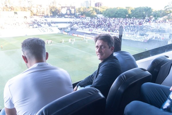 Sin tiempo que perder, los Barros Schelotto ya trabajan intensamente