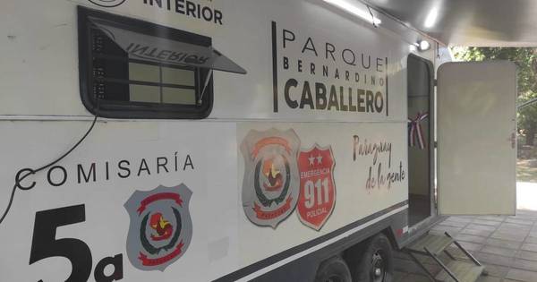 La Nación / Inauguraron una comisaría móvil 24 horas en el parque Caballero