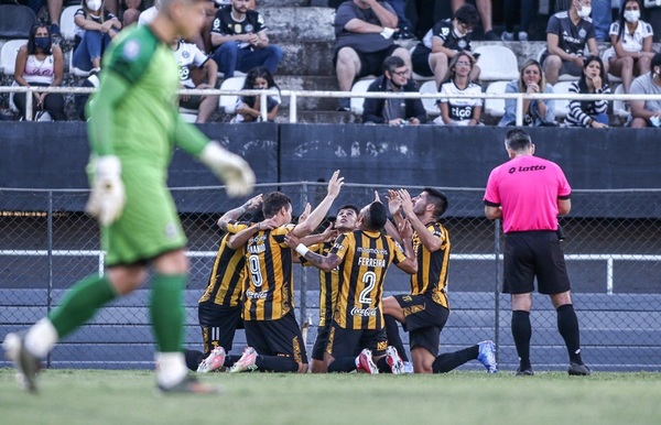 Antolín Alcaraz, triste por la situación de Olimpia