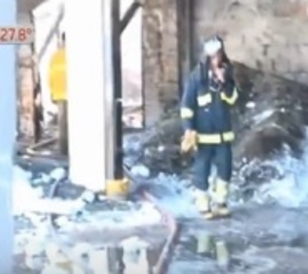 Fábrica siniestrada no contaba con equipos de prevención de incendios - Paraguay.com