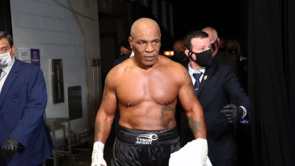 Esta es la polémica y graciosa estatua que recibió Mike Tyson, en Las Vegas