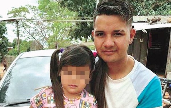 Crónica / ¿ABUSO DE FUERZA? Ligó balazo de la Poli y podría perder la mano