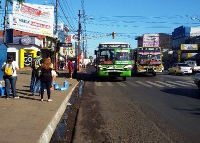 Arresto domiciliario para mujer que habría alquilado a su bebé es correcto, dice fiscal - Nacionales - ABC Color
