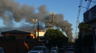 Hubo fuga de amoniaco en el frigorífico, confirman los bomberos