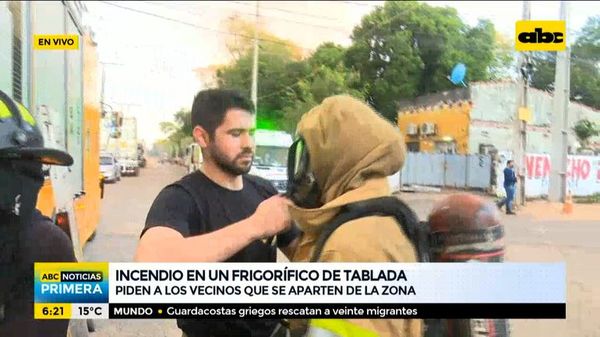 5 personas estarían atrapadas dentro del frigorífico incendiado - ABC Noticias - ABC Color