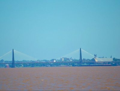 Argentina aumenta cupo de ingreso por Posadas a 1.600 · Radio Monumental 1080 AM