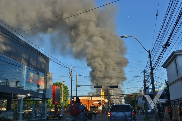 Incendio en frigorífico: Vigilancia de la Salud lanza recomendaciones - ADN Digital