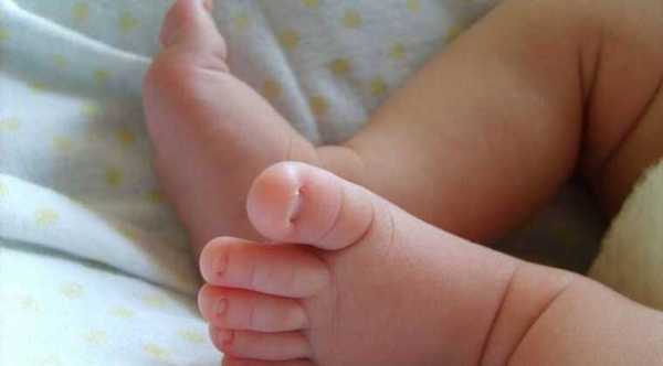 Madre golpeó brutalmente y desfiguró a su bebé - Noticiero Paraguay