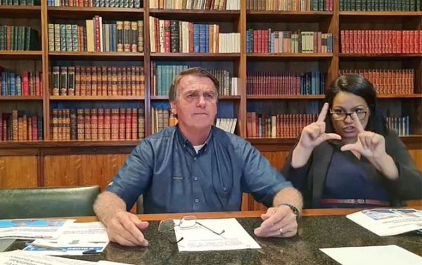 Youtube suspende el canal de Bolsonaro por desinformar sobre las vacunas
