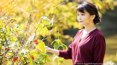 La princesa Mako contrae matrimonio y desafía los usos de la casa imperial de Japón