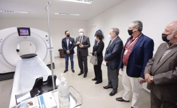Tesãi inauguró planta de oxígeno medicinal y laboratorio biomolecular