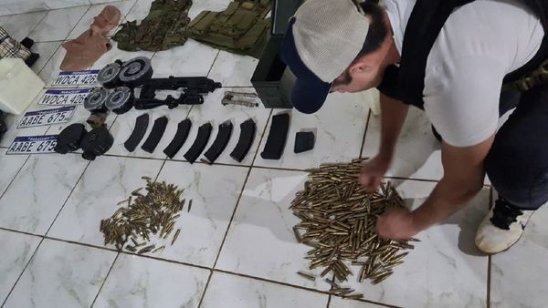 Incautan armas, municiones y vehículos en Pedro Juan Caballero