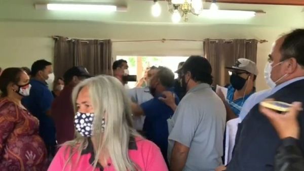 VÍDEO: “Guerra del agua” en la Junta Departamental