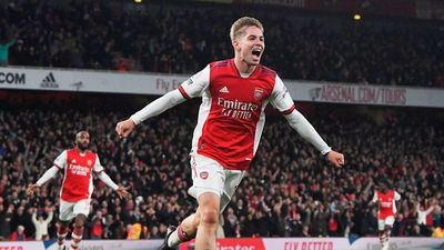 El Arsenal recupera la alegría ante Aston Villa