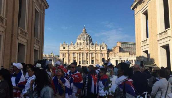 “Pídale perdón a Cristo”: Una canción contra el rechazo del Papa Francisco a los cubanos