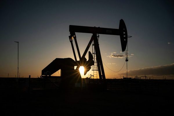 Precios del petróleo vuelven a subir y se acerca a máximos de varios años - Mundo - ABC Color