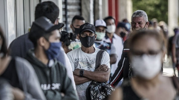 Fin de la mascarilla al aire libre en Río de Janeiro