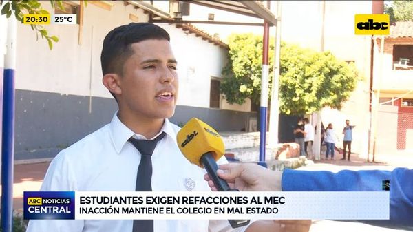 Estudiantes exigen refacciones al Ministerio de Educación y Ciencias - ABC Noticias - ABC Color