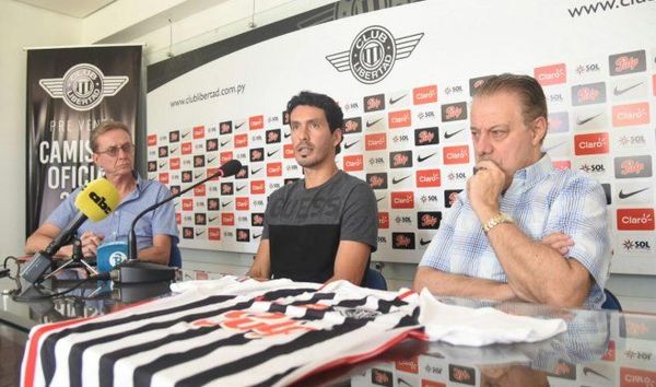 Cristian Riveros, la joya que vuelve por el título internacional