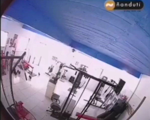 Actividad paranormal en gimnasio: “La gente le llama fantasmita pesoka”,afirma dueño del local | Ñanduti