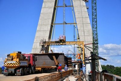 Lanzan dovelas para el avance libre en el Puente de la Integración | Ñanduti