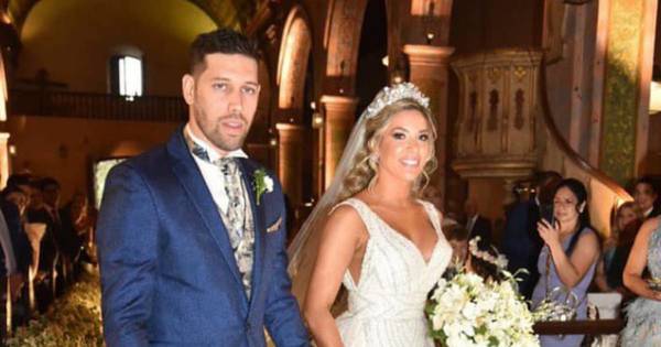 La Nación / Boda top: un vestido joya valuado en 20.000 dólares