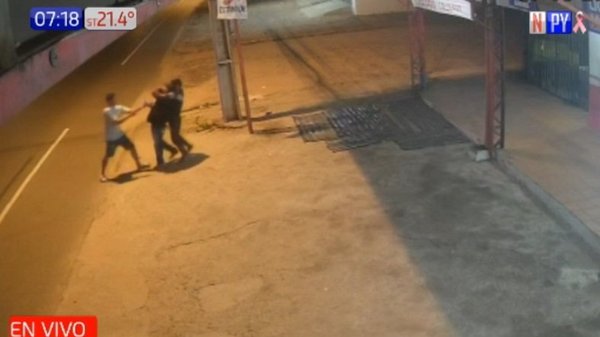Detienen a dos presuntos asaltantes en Luque | Noticias Paraguay