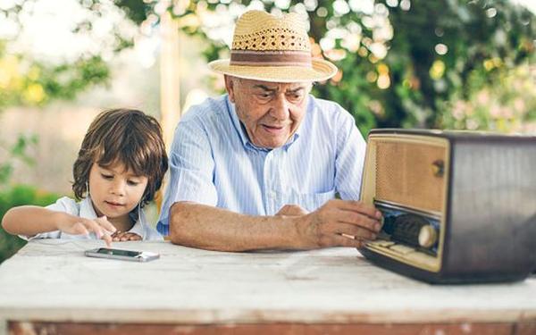 ¡La radio y los parques están vivos! - El Independiente