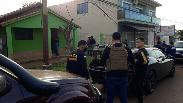 En allanamiento detienen a un hombre presuntamente involucrado a crimen de abogado