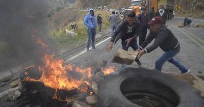 La Nación / Indígenas de Ecuador protagonizan día de furia contra política económica de gobierno