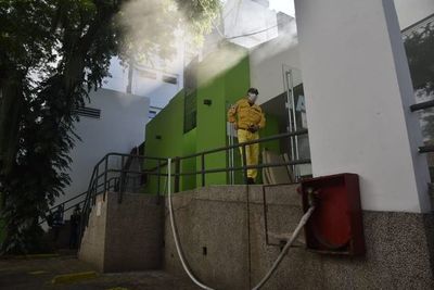 Controlan incendio en Heladería de Villa Morra - A La Gran 7-30 - ABC Color