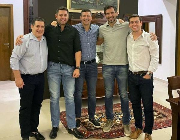 Honor Colorado busca fichar a Roque en su equipo político