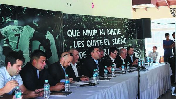 Temen que barras bravas aprueben balance en Olimpia