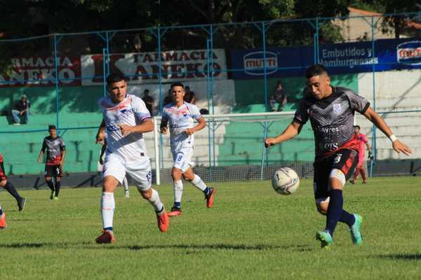 Futbolista de Iteño asegura que fue “orden de arriba” que jueguen solo juveniles - Megacadena — Últimas Noticias de Paraguay