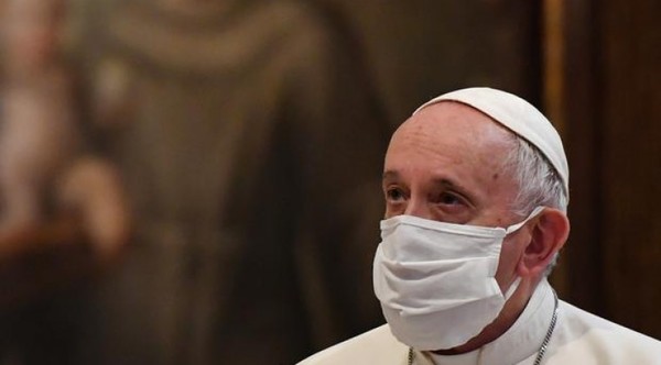 MUNDO | Papa Francisco recibe la tercera dosis de la vacuna anticovid