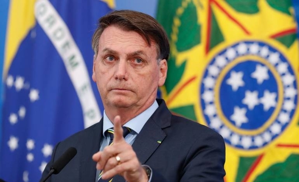 Bolsonaro tildó de "payasada" a la comisión que pidió inculparle por la gestión de pandemia - ADN Digital