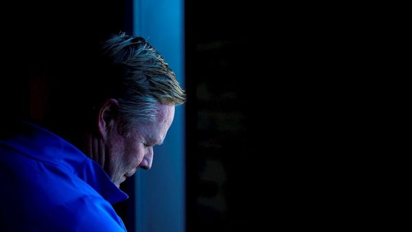 El Barcelona despide a Ronald Koeman