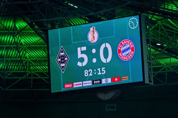 El Monchengladbach destroza al Bayern Múnich y lo saca de la Copa de Alemania