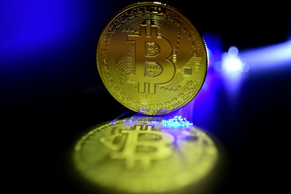 El Salvador compra 420 nuevos bitcoines y suma 1.120 desde septiembre - MarketData