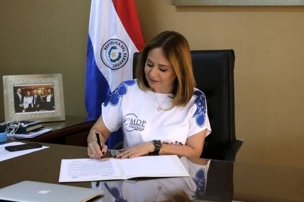 Lorena Segovia dice que no realizó ninguna apreciación valorativa respecto a las personas trans