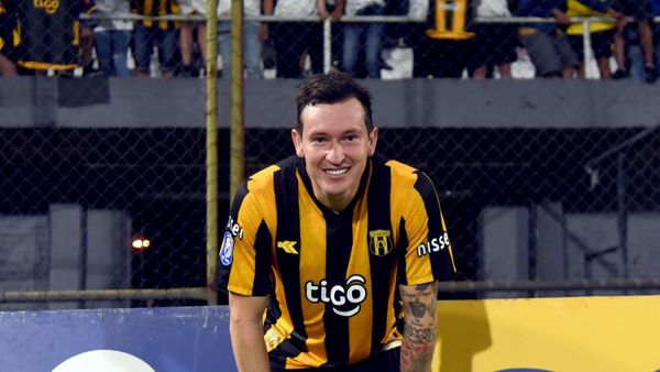 Fer Fer ahora pateará penales