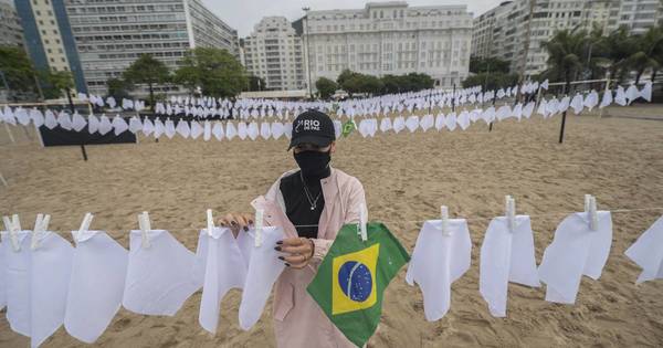 La Nación / Rio de Janeiro: uso de mascarilla al aire libre deja de ser obligatorio