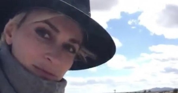 Sospechas del sheriff que investiga la muerte de Halyna Hutchins apuntan al uso de balas reales en el set de “Rust” - SNT