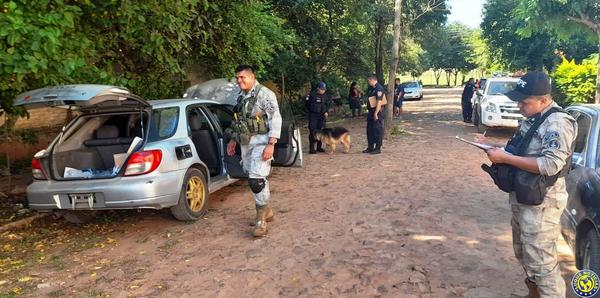 Delincuentes abandonan auto robado en Luque •