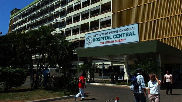 IPS realiza sexta cirugía intrauterina a una gestante con 27 semanas