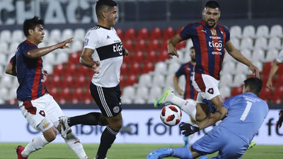Choque de defensas en el clásico - OviedoPress