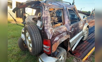 Familia sufre violento accidente en Juan E. O’Leary