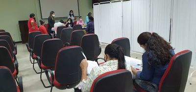 Más de 100 personas ya accedieron a la vacuna taiwanesa antiCOVID en CDE - ABC en el Este - ABC Color